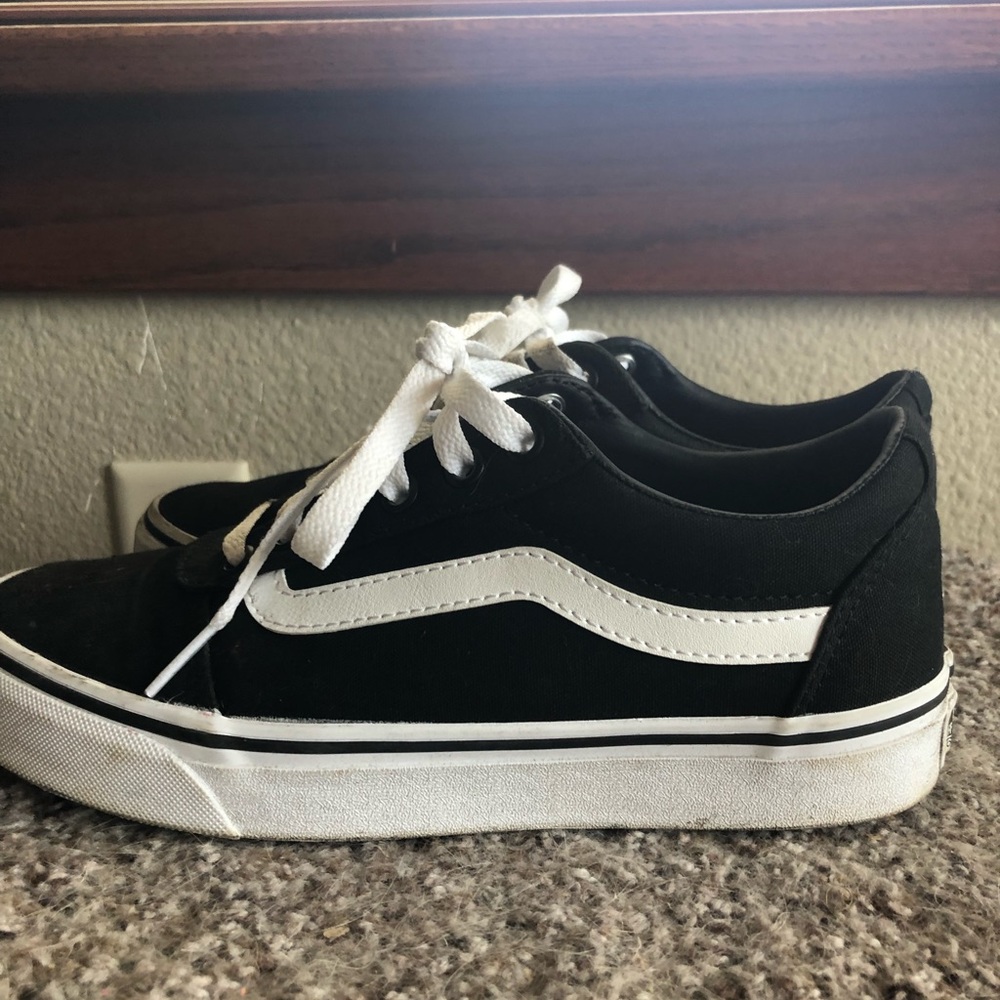 Black Women’s Vans